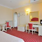Palace Meggiorato Hotel