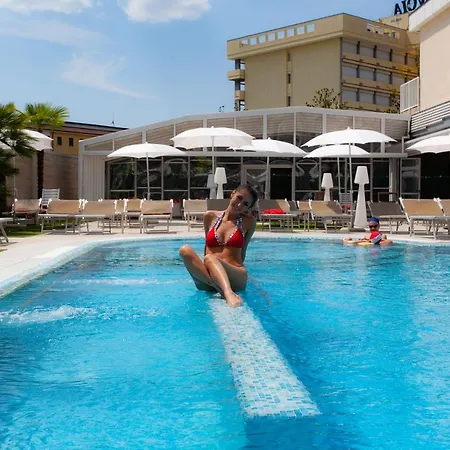 Palace Meggiorato 4*